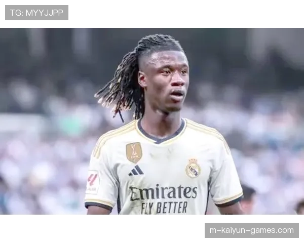 卡马文加改踢后腰效果爆炸,西媒:未来皇马真正的锁脖人,卡马文加皇马首秀 卡马文加改踢后腰效果爆炸,西媒:未来皇马真正的锁脖人,卡马文加皇马首秀